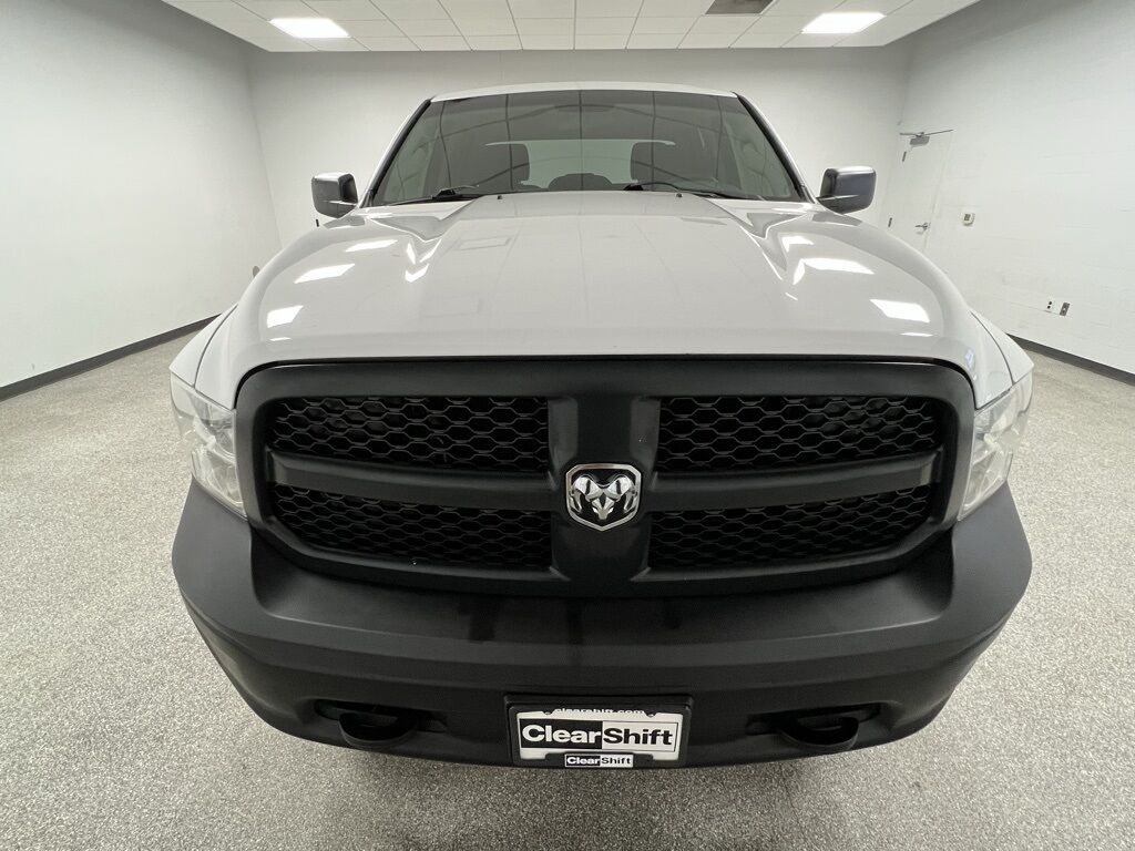 2015 Ram 1500 Tradesman photo 3