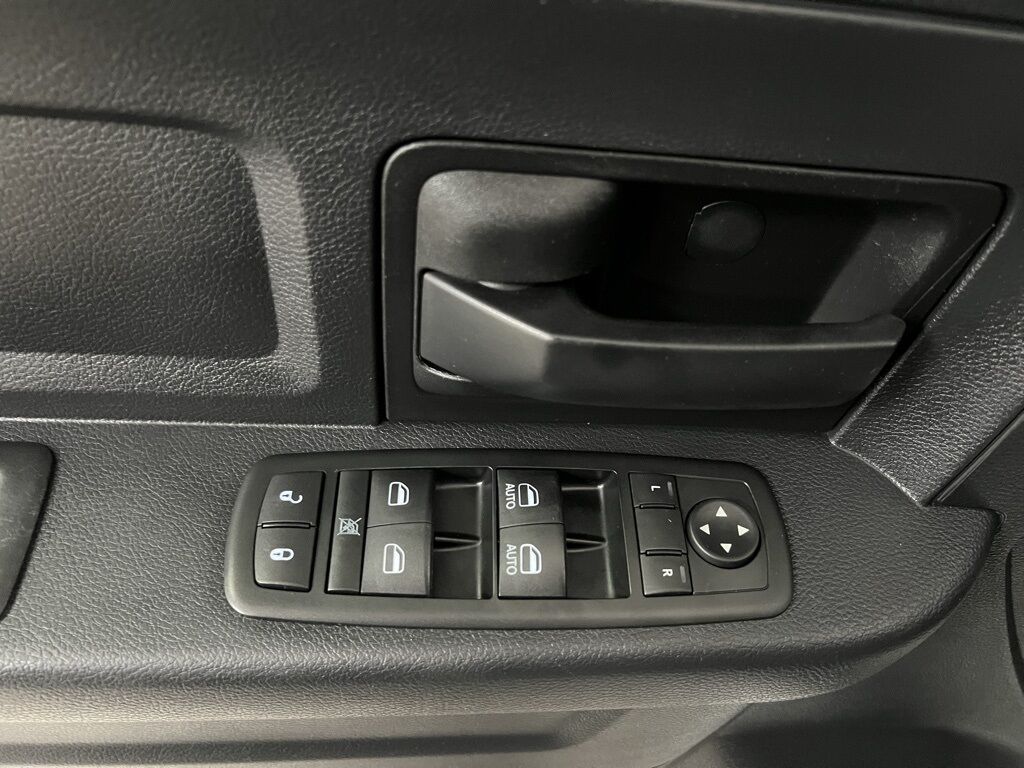 2015 Ram 1500 Tradesman photo 24