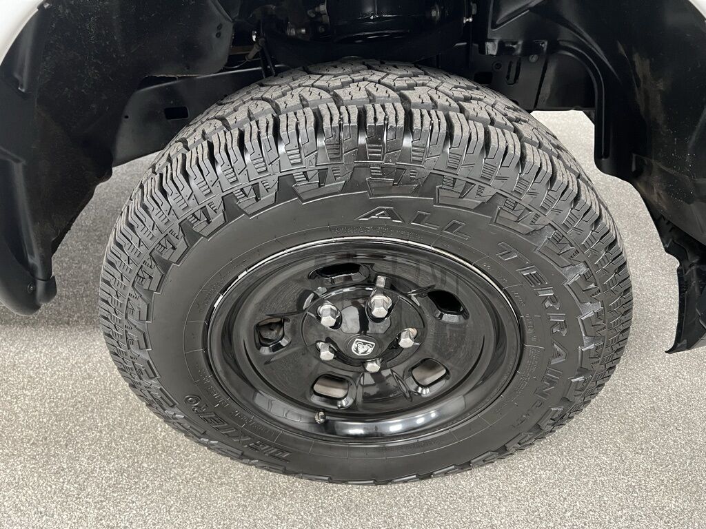 2015 Ram 1500 Tradesman photo 19