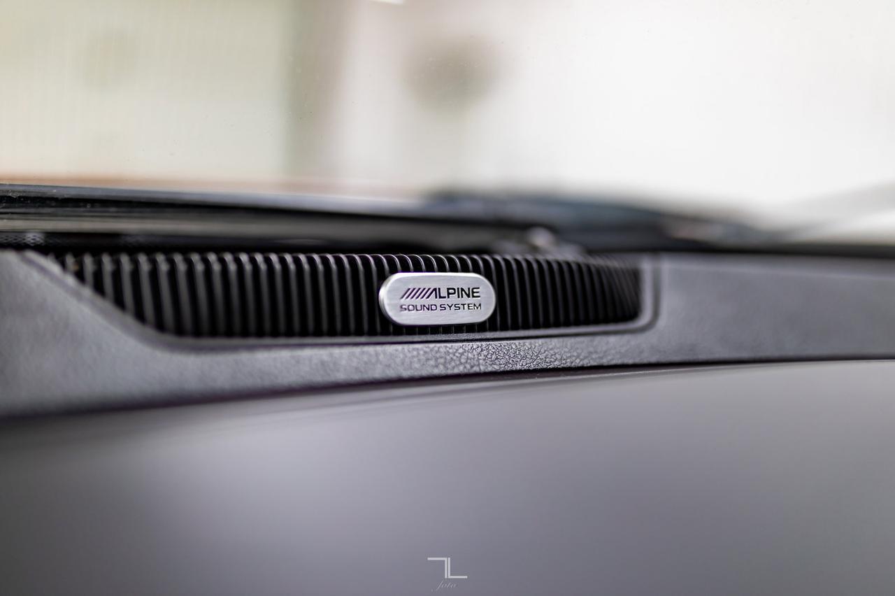 2015 Ram 2500 4x4 Crew Cab Laramie Diesel Leather Nav BCam Red Deer AB