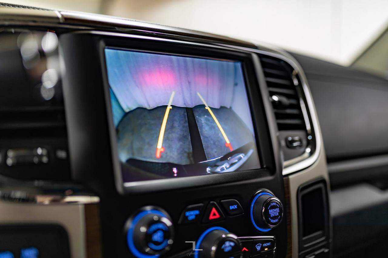 2015 Ram 2500 4x4 Crew Cab Laramie Diesel Leather Nav BCam Red Deer AB