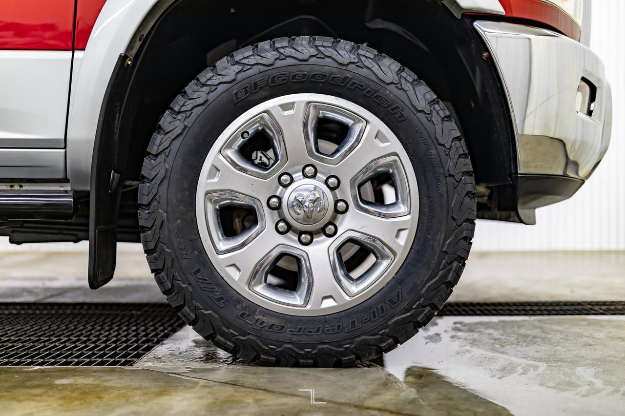 2015 Ram 2500 4x4 Crew Cab Laramie Diesel Leather Nav BCam Red Deer AB