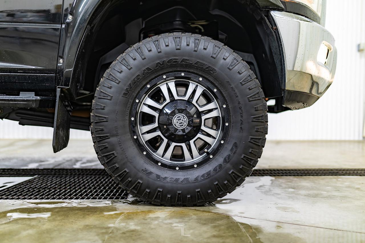 2015 Ram 2500 4x4 Crew Cab Laramie Power Wagon HEMI Roof BCam Red Deer AB