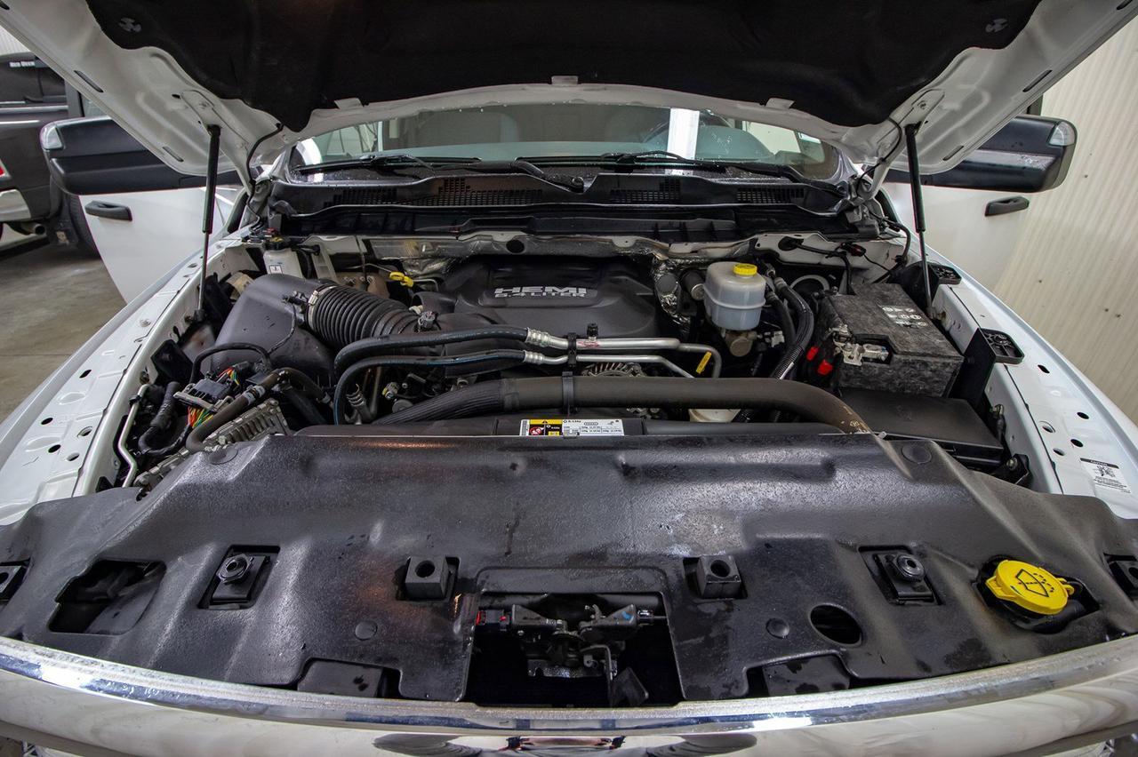 2015 Ram 2500 4x4 Crew Cab SLT Red Deer AB