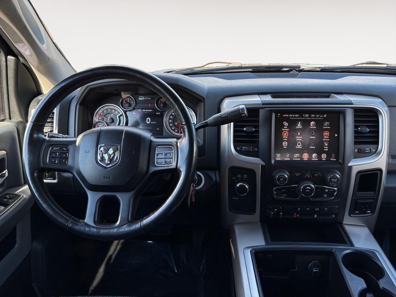 2015 Ram 2500 Big Horn, RUNNING BOARDS, REMOTE START, TOW PACKAGE, REAR POWER SLIDING WINDOW, HEATED STEERING WHEEL & SEATS, NAVIGATION, ONLY 43K MILES, JUST 1 OWNER, RIDE BIG IN THIS RAM! Virginia Beach VA