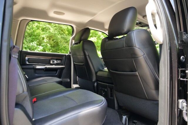 2015 Ram 2500 Laramie 4X4 / UPGRADES / Vented Seats / Diesel! High Point NC