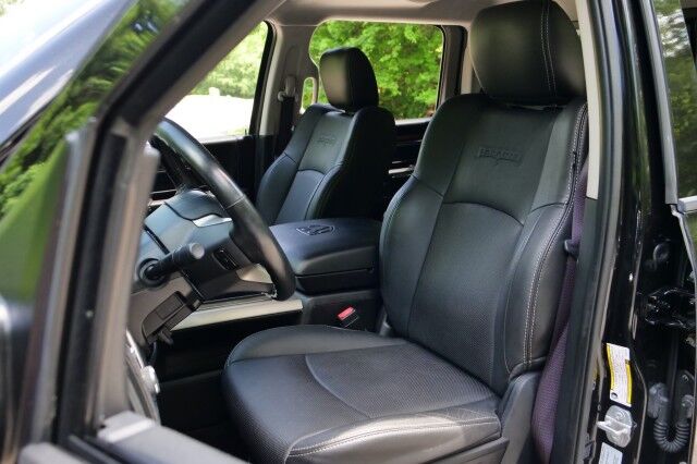 2015 Ram 2500 Laramie 4X4 / UPGRADES / Vented Seats / Diesel! High Point NC