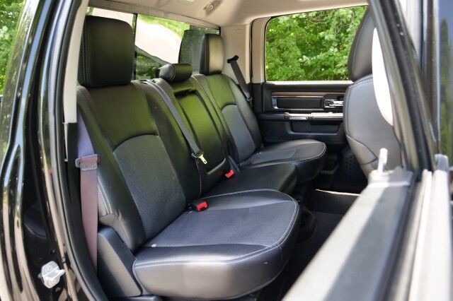2015 Ram 2500 Laramie 4X4 / UPGRADES / Vented Seats / Diesel! High Point NC