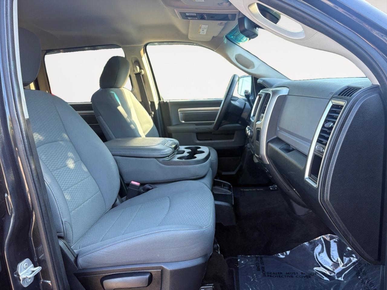 2015 Ram 2500 SLT, TOW PACKAGE, RUNNING BOARDS, POWER REAR SLIDING WINDOW, BED LINER, BLUETOOTH, LOW MILEAGE, PERFECT TRUCK FOR YOU! Virginia Beach VA