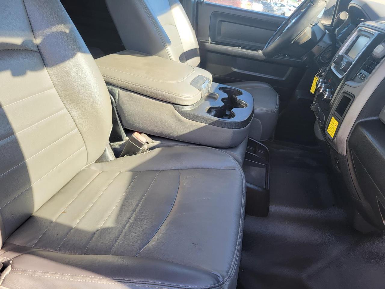 2015 Ram 3500 4WD Crew Cab 172 WB 60 CA Tradesman Beeville TX