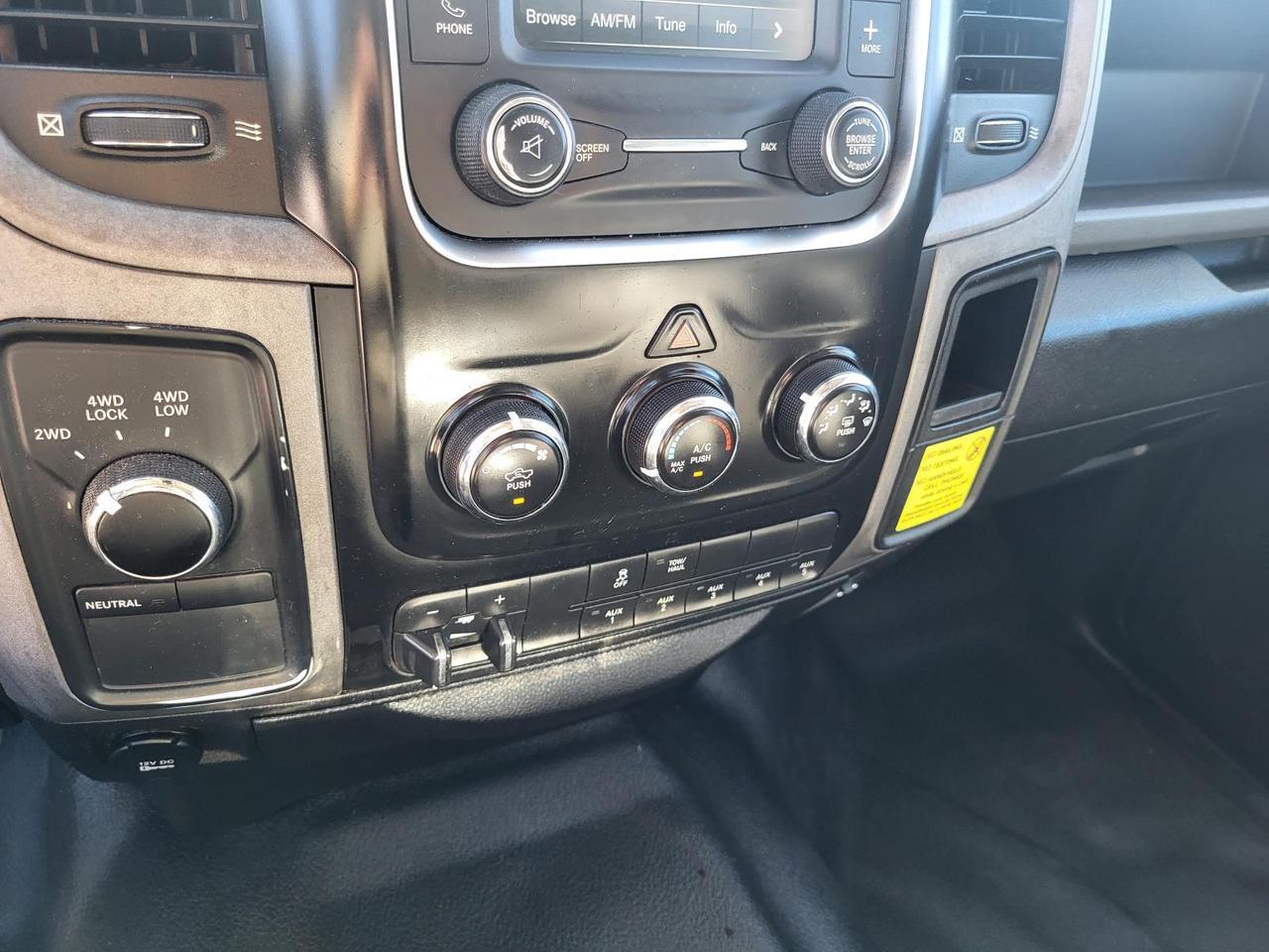 2015 Ram 3500 4WD Crew Cab 172 WB 60 CA Tradesman Beeville TX
