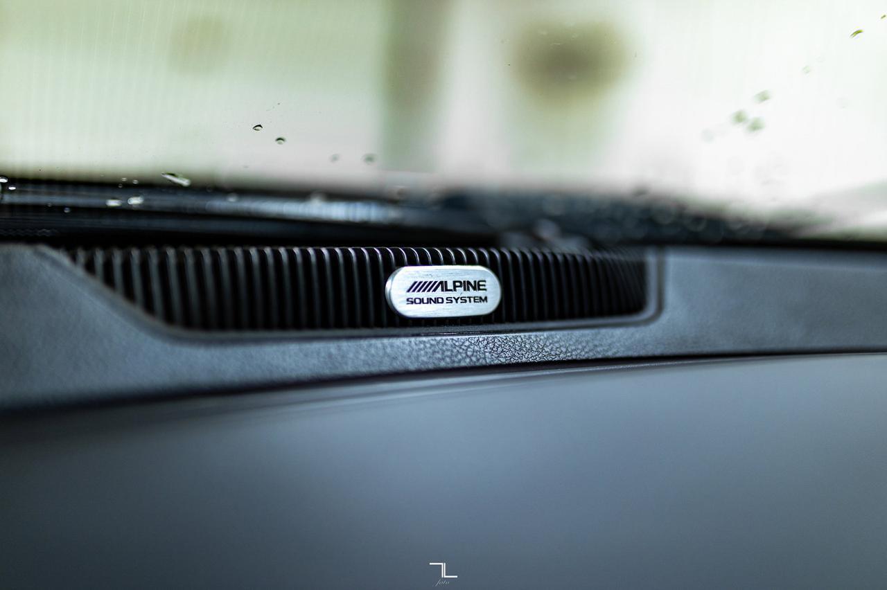 2015 Ram 3500 4x4 Crew Cab Laramie Longbox Diesel Leather Roof Nav Red Deer AB