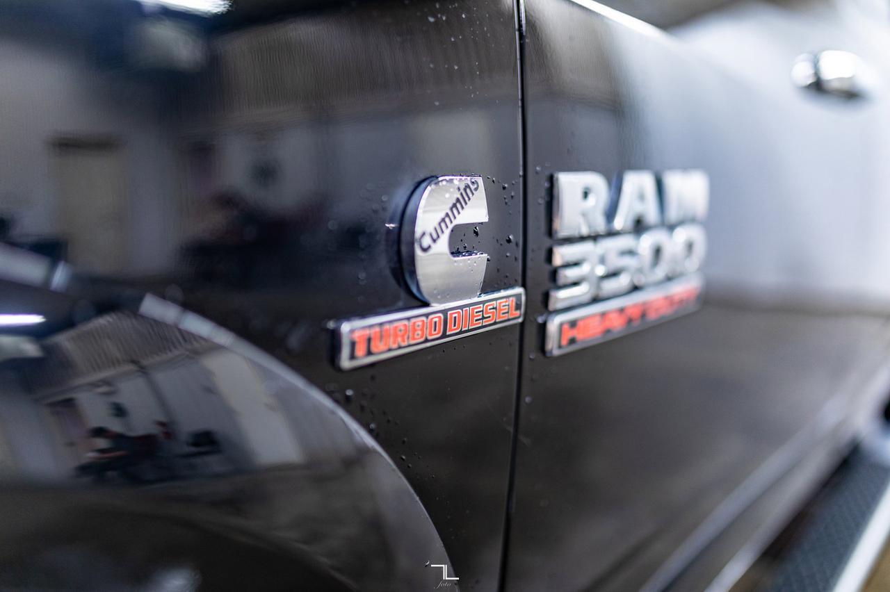 2015 Ram 3500 4x4 Crew Cab Laramie Longbox Diesel Leather Roof Nav Red Deer AB