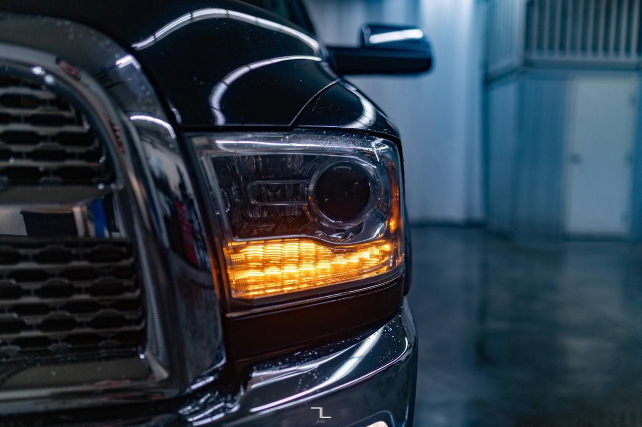 2015 Ram 3500 4x4 Crew Cab Laramie Longbox Diesel Leather Roof Nav Red Deer AB