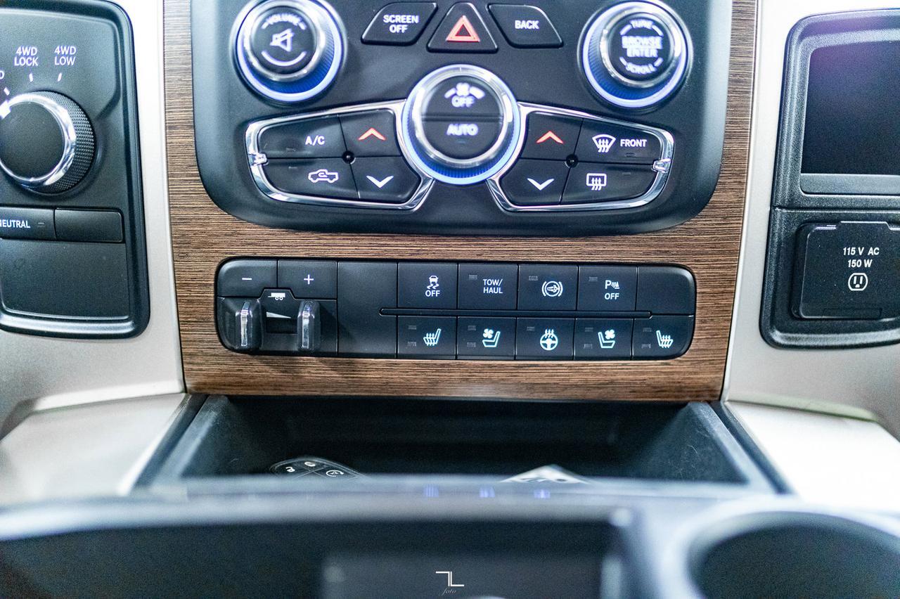 2015 Ram 3500 4x4 Crew Cab Laramie Longbox Diesel Leather Roof Nav Red Deer AB