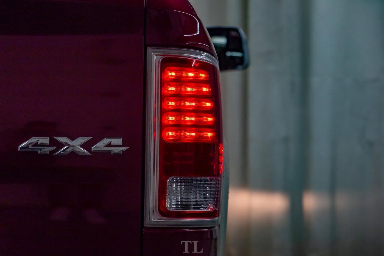 2015 Ram 3500 4x4 Crew Cab Longhorn Diesel Leather Roof Nav Red Deer AB