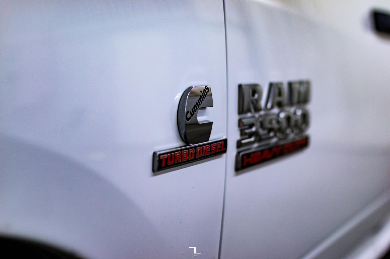 2015 Ram 3500 4x4 Crew Cab SLT Diesel Nav BCam Red Deer AB