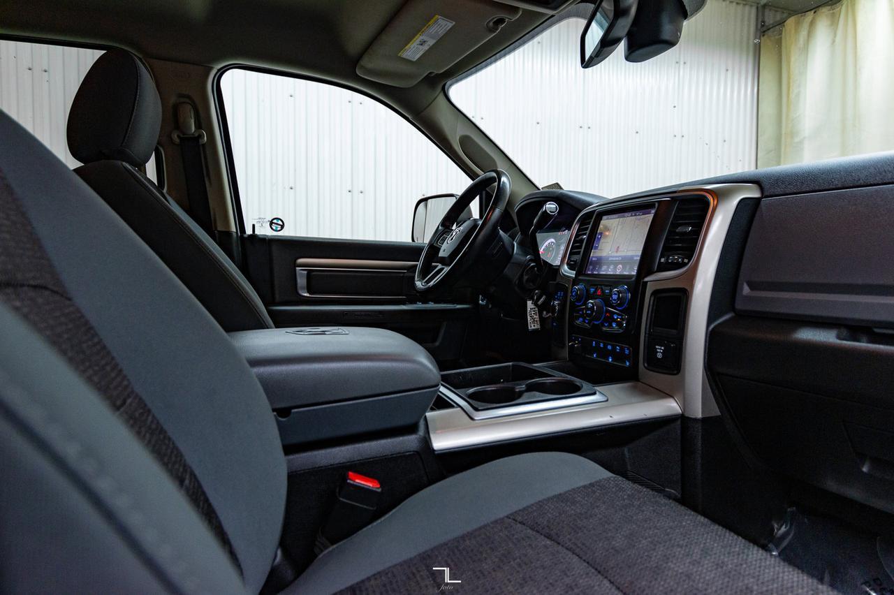 2015 Ram 3500 4x4 Crew Cab SLT Diesel Nav BCam Red Deer AB