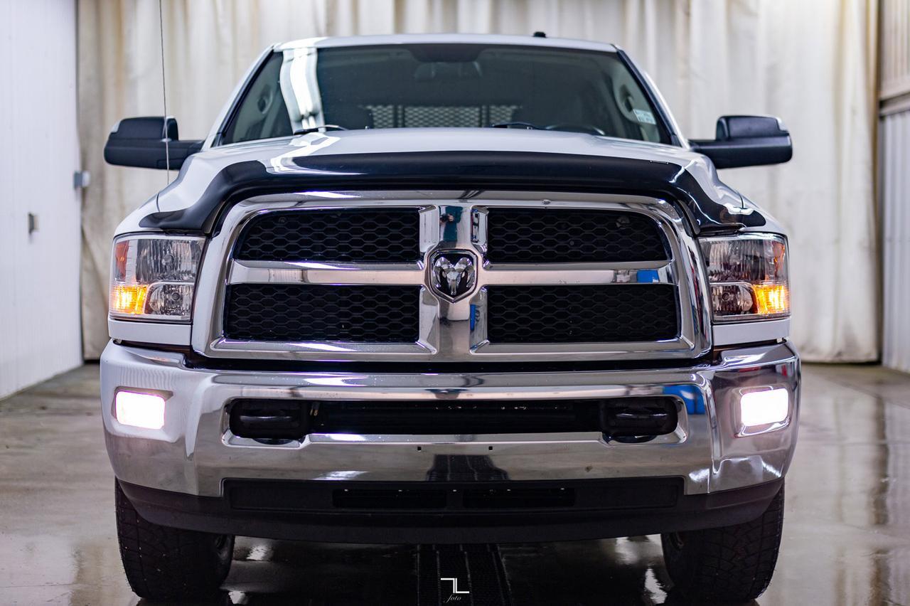 2015 Ram 3500 4x4 Crew Cab SLT Diesel Nav BCam Red Deer AB