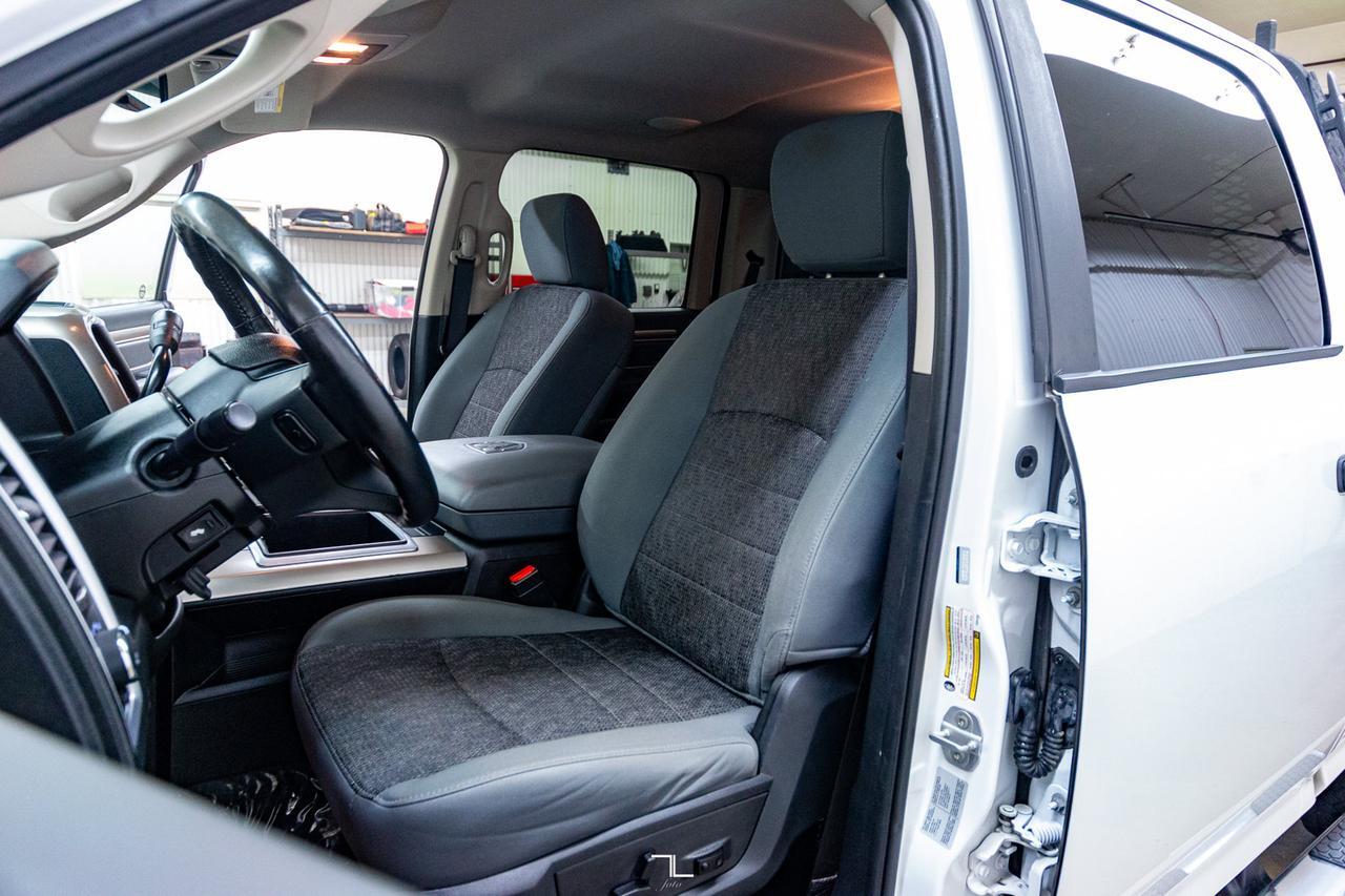 2015 Ram 3500 4x4 Crew Cab SLT Diesel Nav BCam Red Deer AB