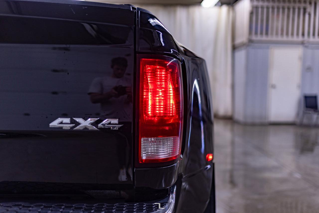 2015 Ram 3500 4x4 Crew Cab SLT Dually Diesel AISIN Nav Red Deer AB