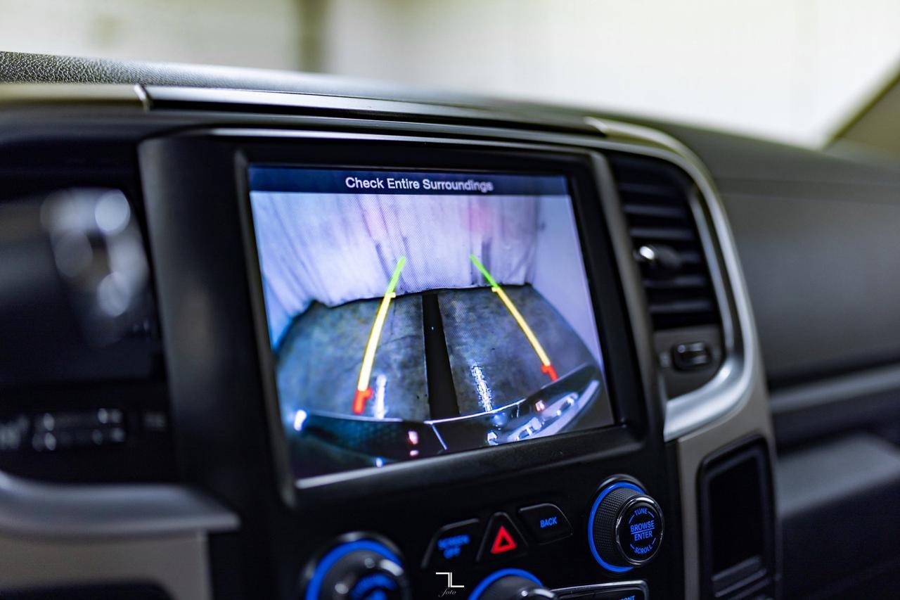 2015 Ram 3500 4x4 Crew Cab SLT Dually Diesel AISIN Nav Red Deer AB