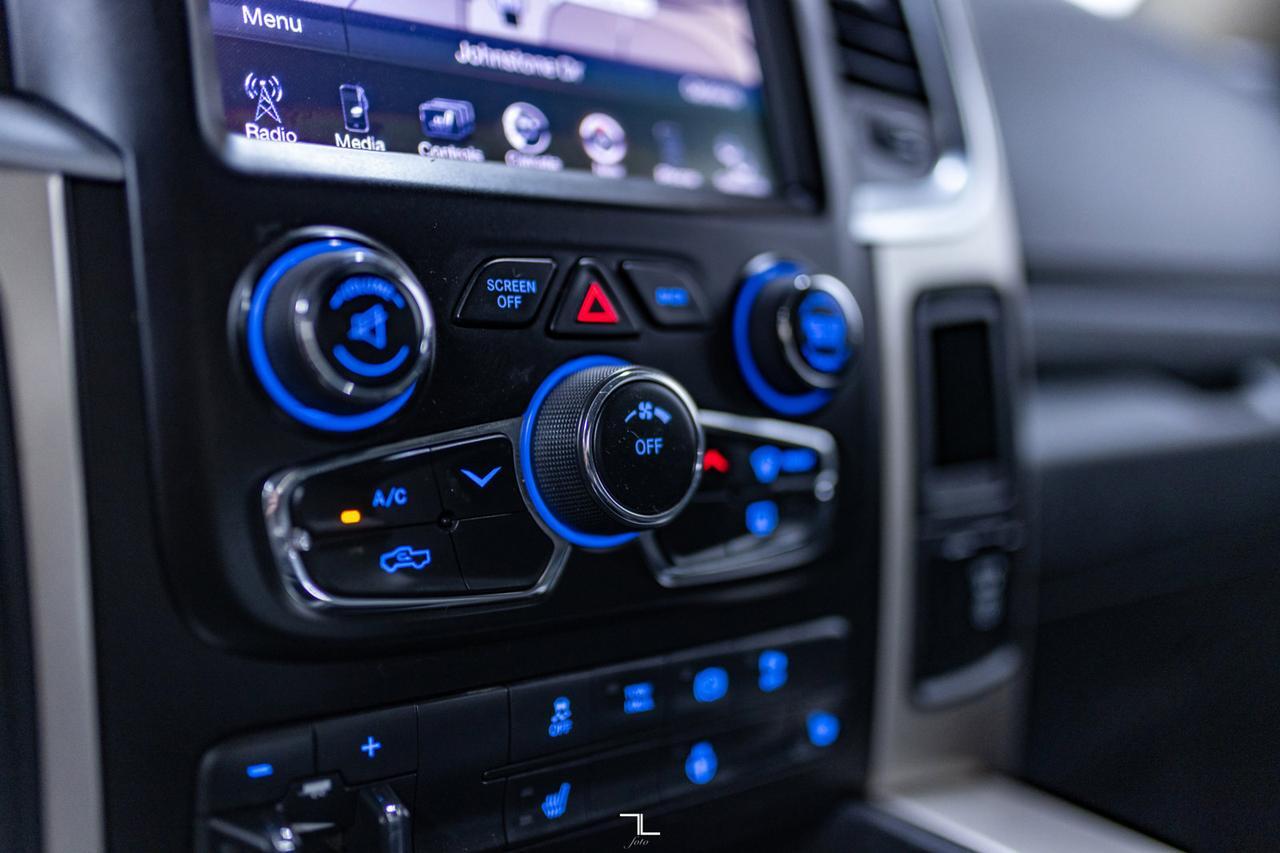 2015 Ram 3500 4x4 Crew Cab SLT Dually Diesel AISIN Nav Red Deer AB