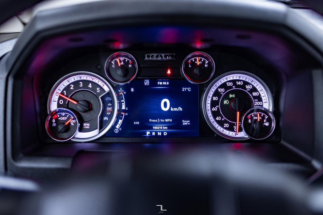 2015 Ram 3500 4x4 Crew Cab SLT Dually Diesel AISIN Nav Red Deer AB