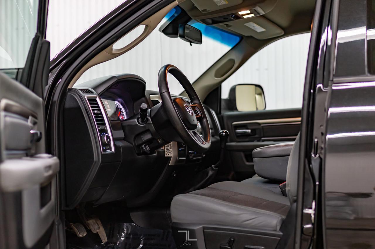 2015 Ram 3500 4x4 Crew Cab SLT Dually Diesel Manual Red Deer AB