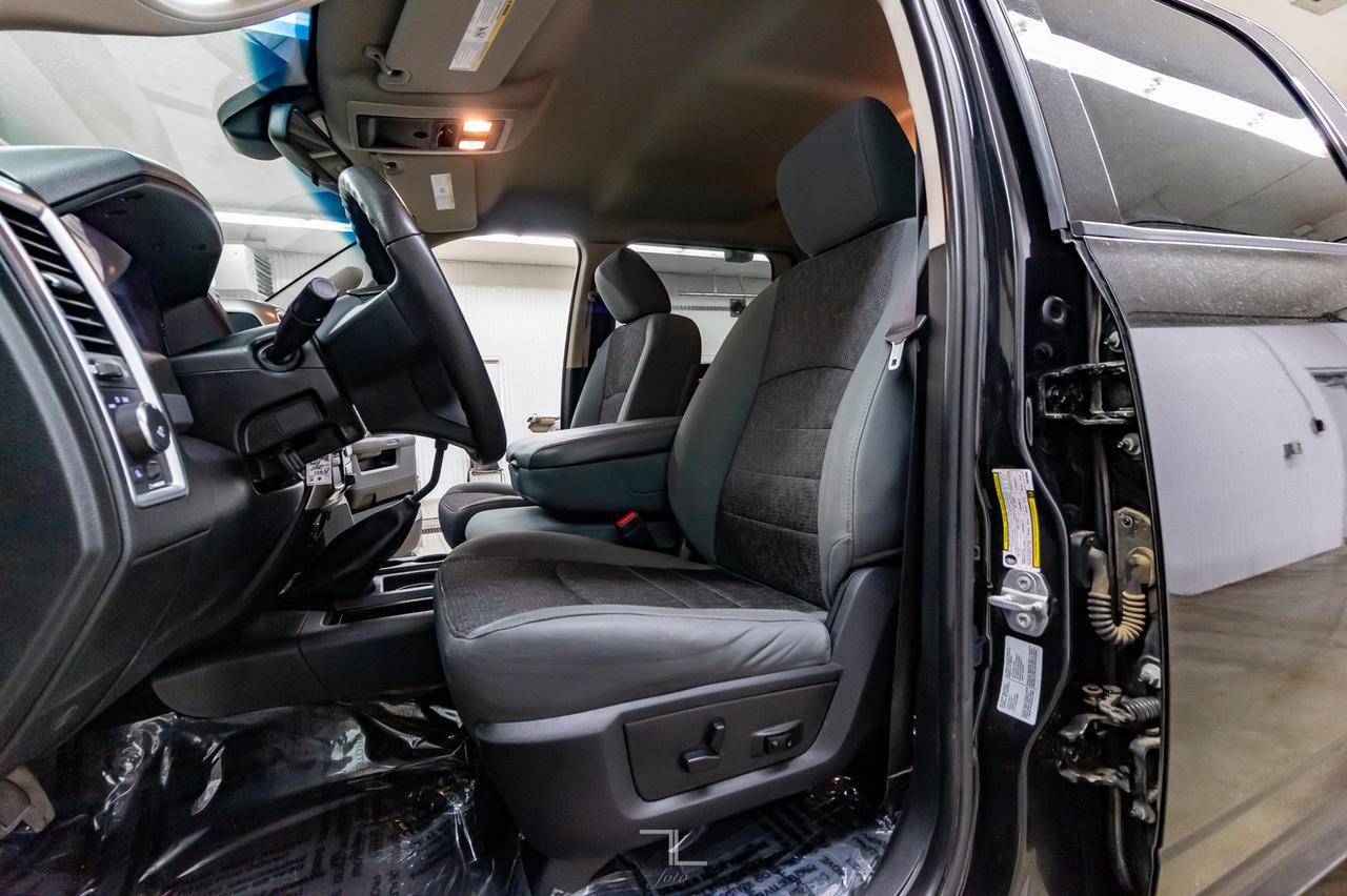 2015 Ram 3500 4x4 Crew Cab SLT Dually Diesel Manual Red Deer AB