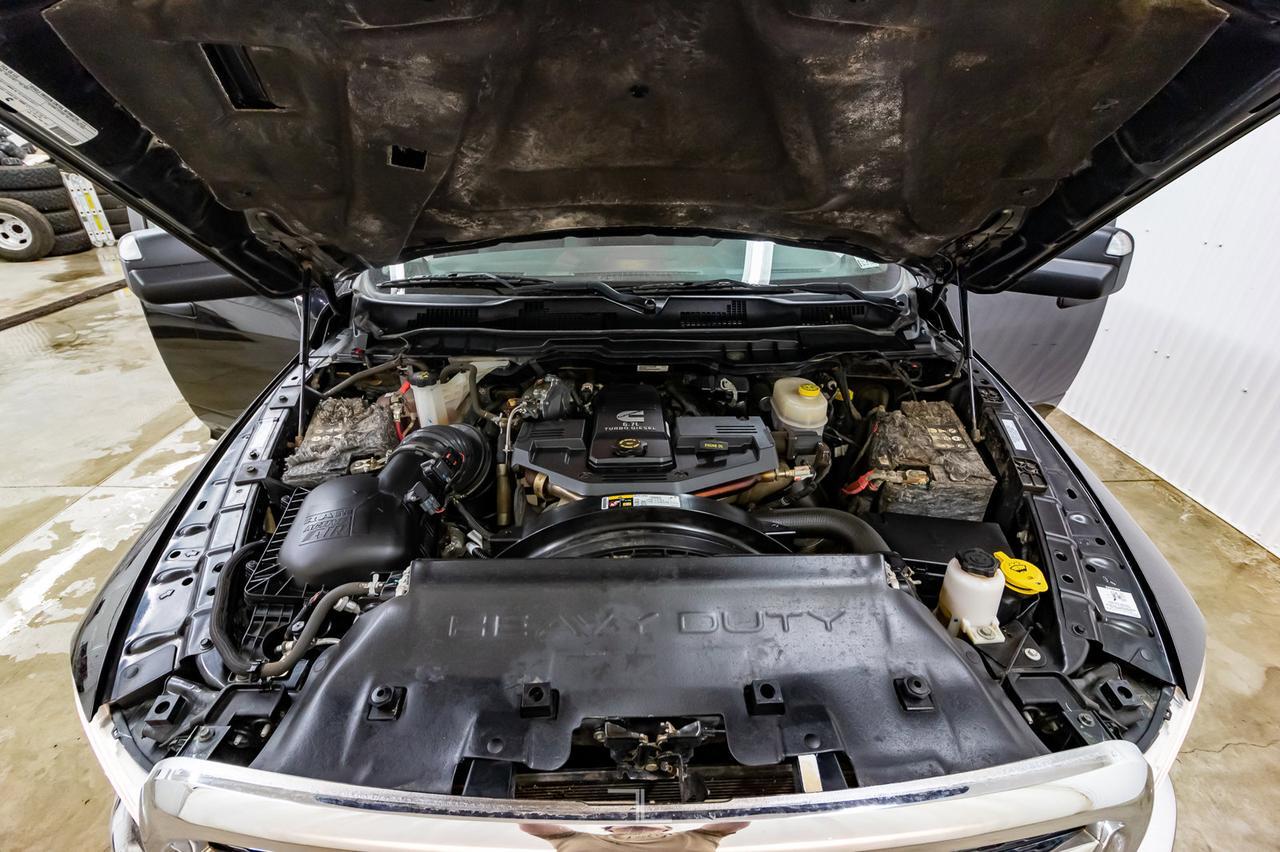 2015 Ram 3500 4x4 Crew Cab SLT Dually Diesel Manual Red Deer AB