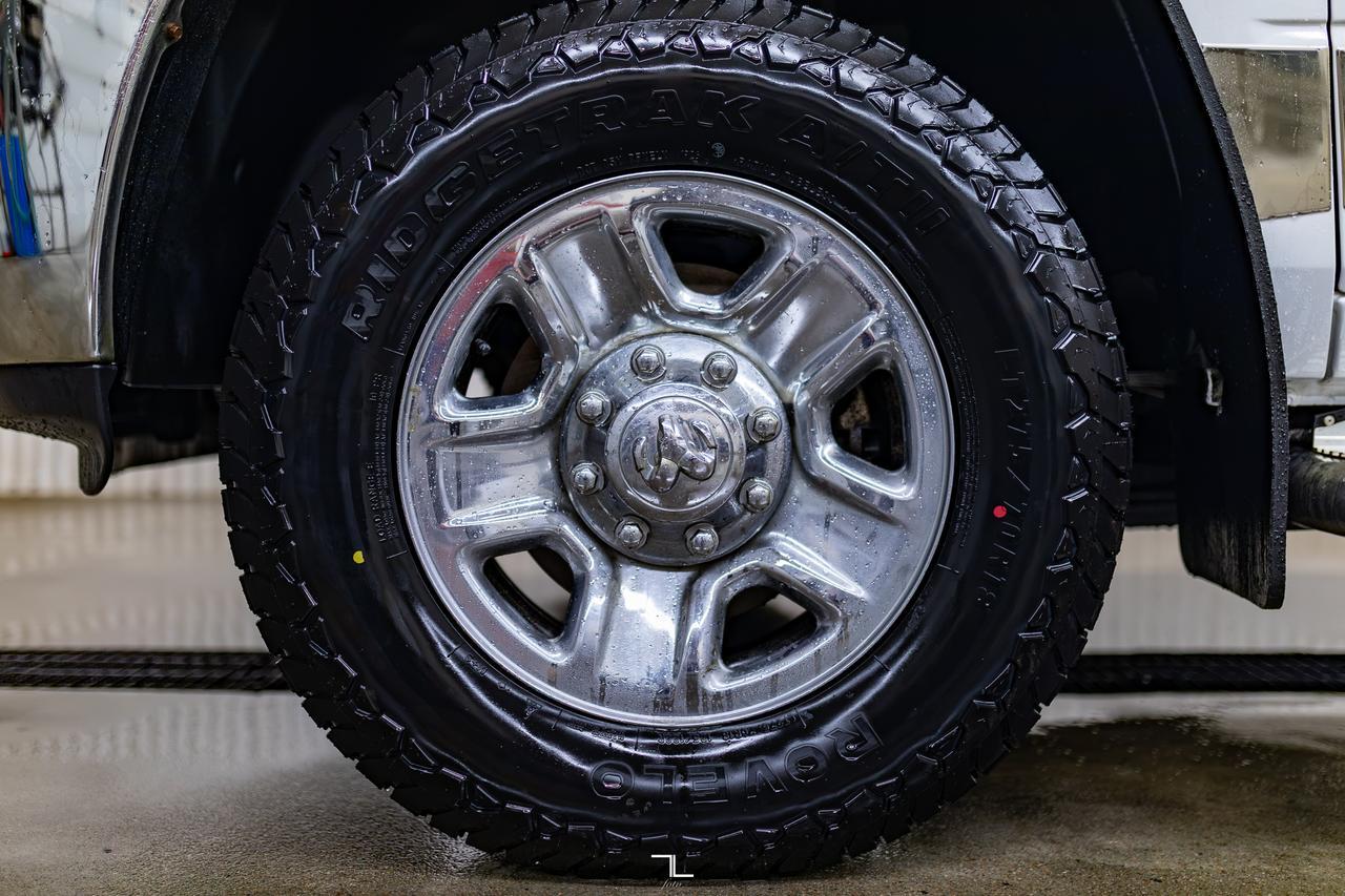 2015 Ram 3500 4x4 Crew Cab SLT Longbox Diesel Red Deer AB