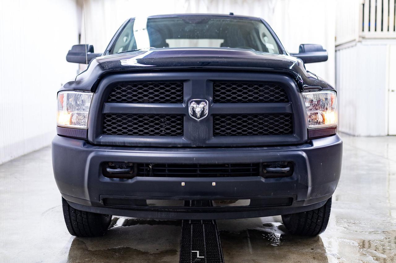 2015 Ram 3500 4x4 Crew Cab ST HEMI Longbox Red Deer AB