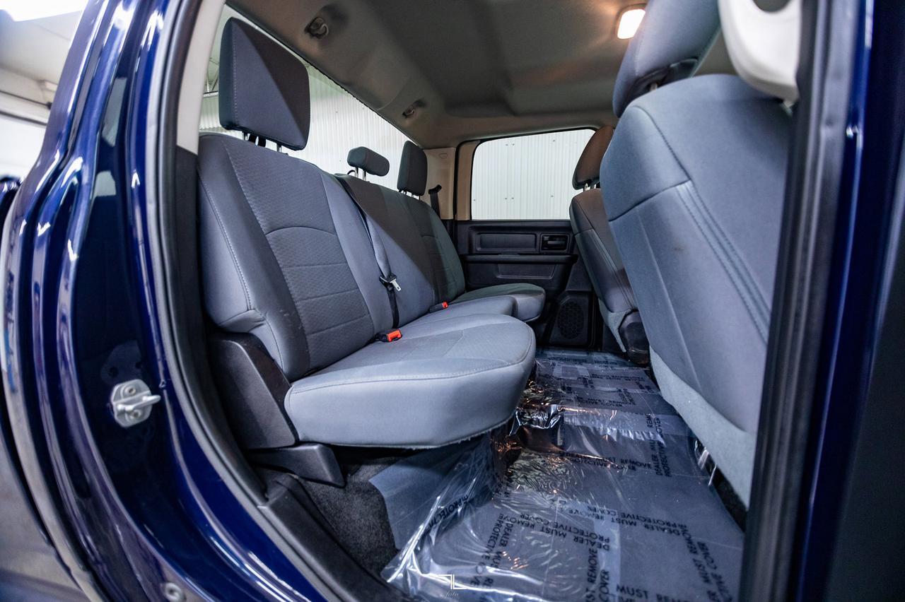 2015 Ram 3500 4x4 Crew Cab ST HEMI Longbox Red Deer AB