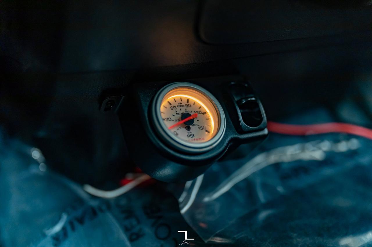 2015 Ram 3500 4x4 Mega Cab Laramie Diesel Leather Roof Nav BCam Red Deer AB