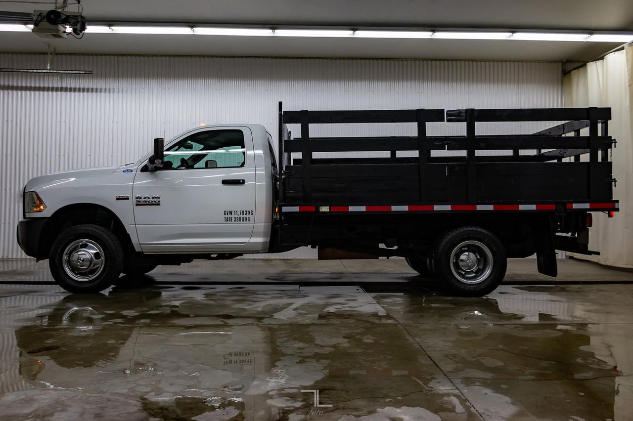 2015 Ram 3500 4x4 Reg Cab ST Dually Deck HEMI Red Deer AB