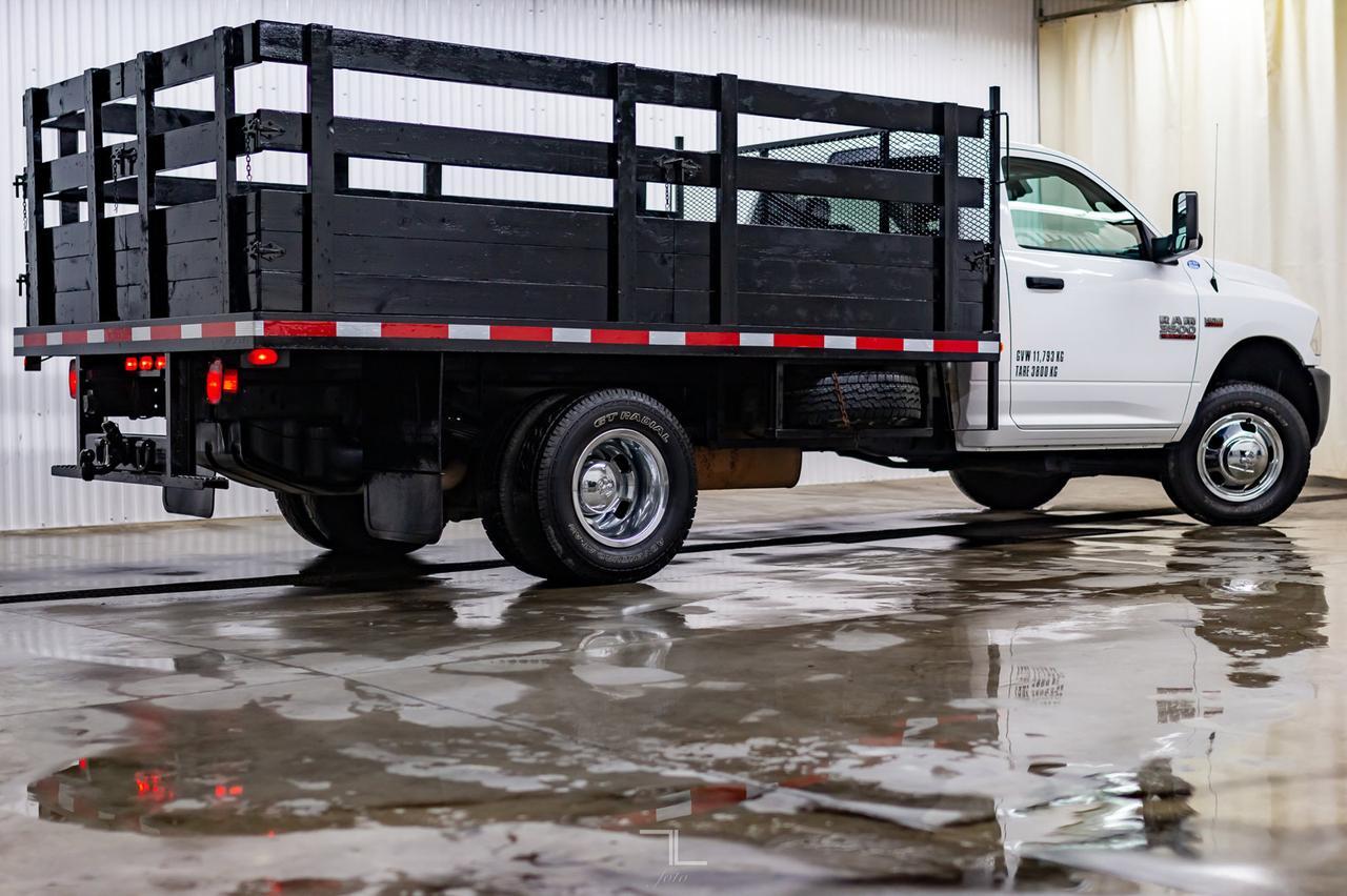 2015 Ram 3500 4x4 Reg Cab ST Dually Deck HEMI Red Deer AB