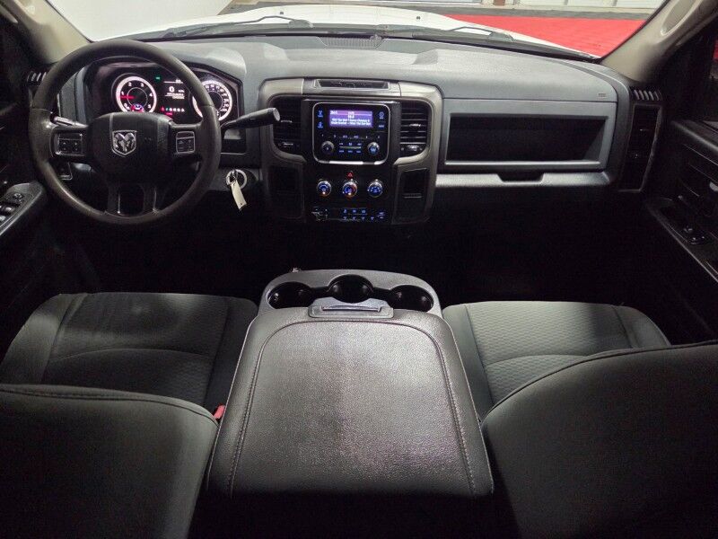 2015 Ram 3500 Flatbed Tool Boxes Dually 4WD 6.7L Diesel AISIN Trans Gooseneck FREE WARRANTY Arlington TX