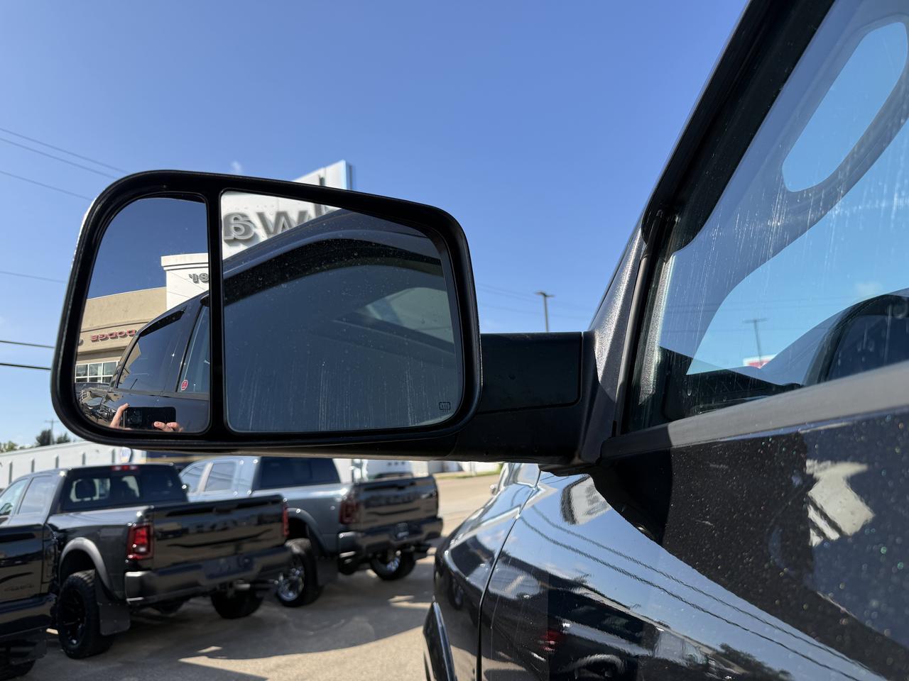 2015 Ram 3500 Laramie | 6.5IN Lift Kit | Deleted | 37IN Tires | Night Edition | Heated Cooled Seats | Sunroof Redwater AB