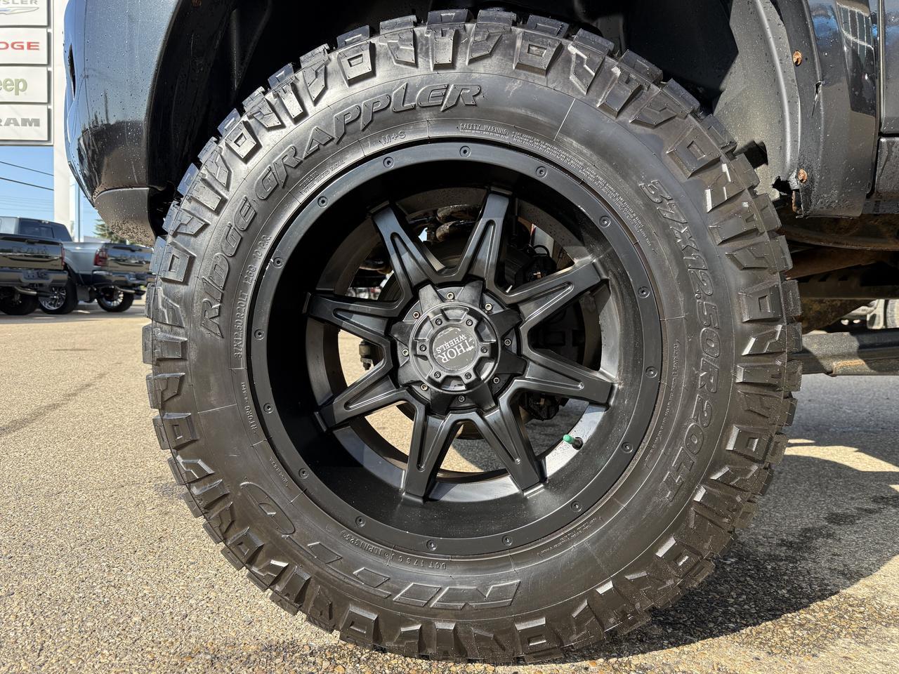 2015 Ram 3500 Laramie | 6.5IN Lift Kit | Deleted | 37IN Tires | Night Edition | Heated Cooled Seats | Sunroof Redwater AB