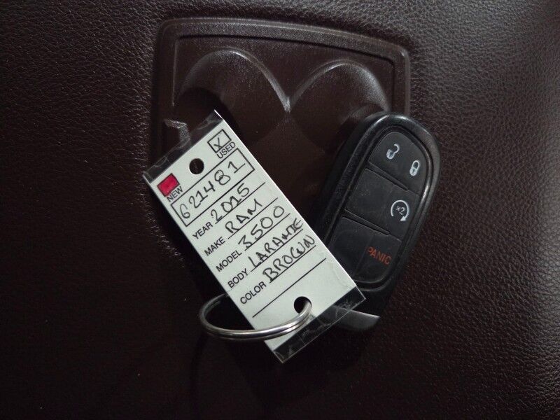 2015 Ram 3500 Laramie 4WD Mega Cab Dually GPS Camera FREE WARRANTY Arlington TX