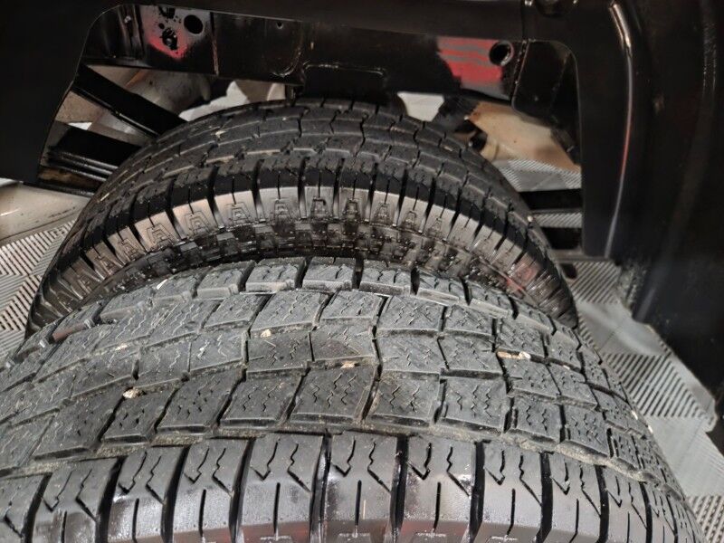 2015 Ram 3500 Laramie 4WD Mega Cab Dually GPS Camera FREE WARRANTY Arlington TX