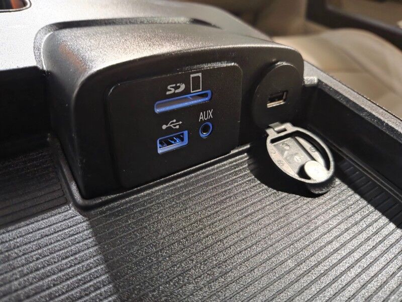 2015 Ram 3500 Laramie 4WD Mega Cab Dually GPS Camera FREE WARRANTY Arlington TX