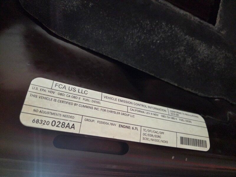 2015 Ram 3500 Laramie 4WD Mega Cab Dually GPS Camera FREE WARRANTY Arlington TX