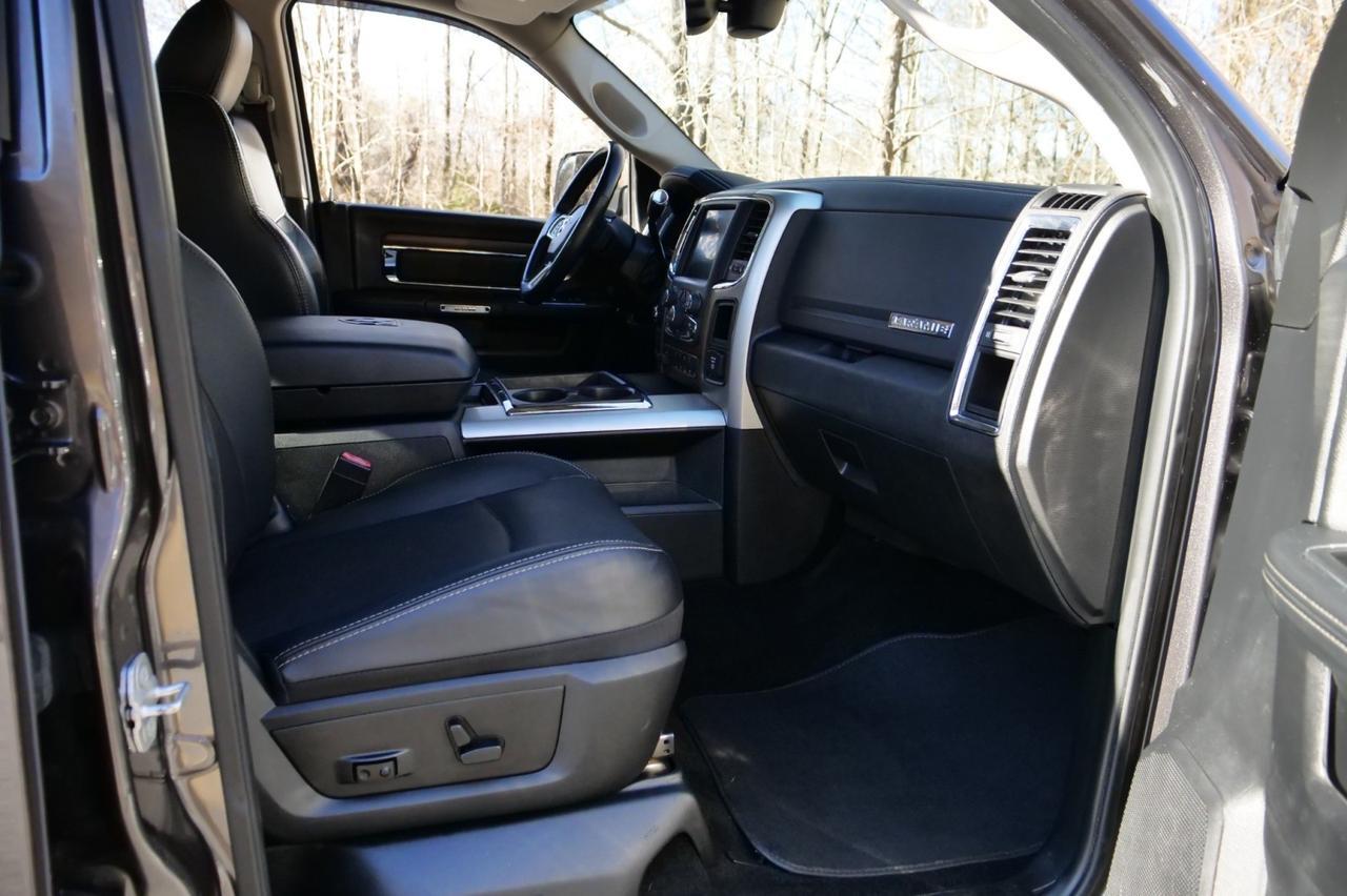 2015 Ram 3500 Laramie 4X4 / DRW / Long Box / Turbo Diesel! Lincolnton NC