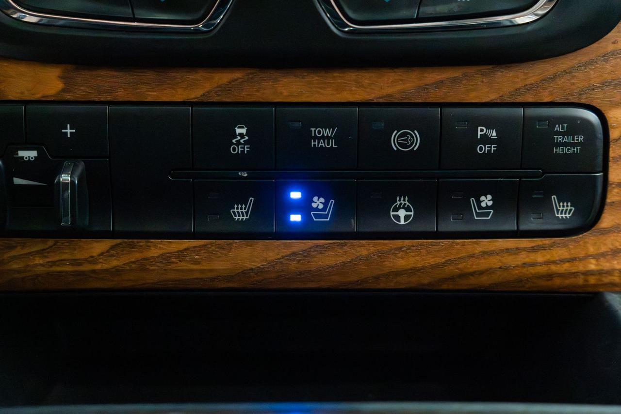 2015 Ram 3500 Laramie Longhorn Gladstone OR
