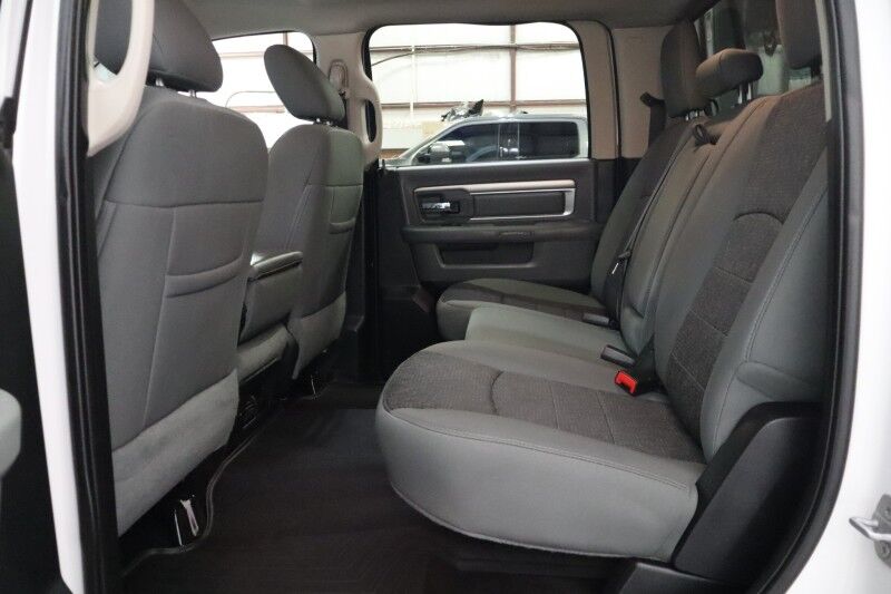 2015 Ram 3500 Lone Star Long Bed Camper Shell 5.7L Hemi V8 BF Goodrich Tires Arlington TX