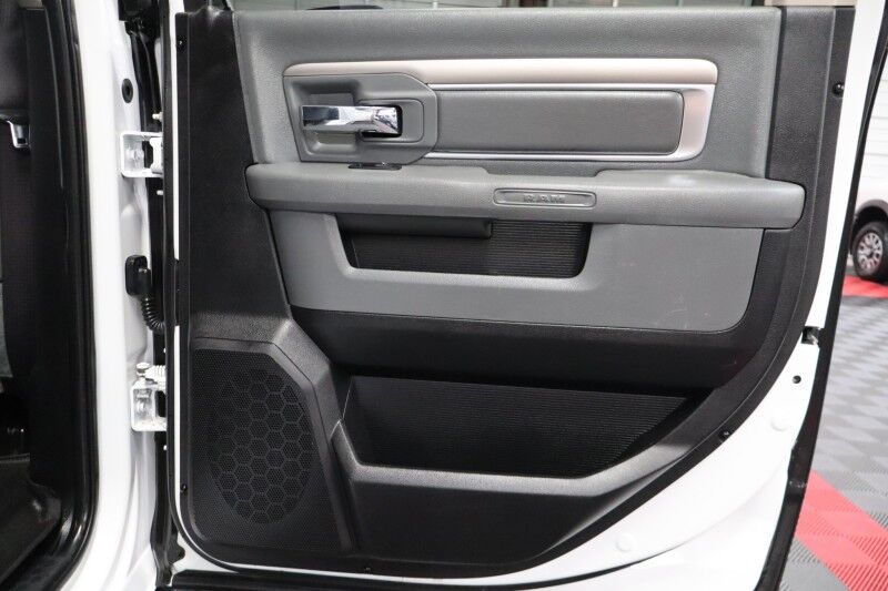 2015 Ram 3500 Lone Star Long Bed Camper Shell 5.7L Hemi V8 BF Goodrich Tires Arlington TX