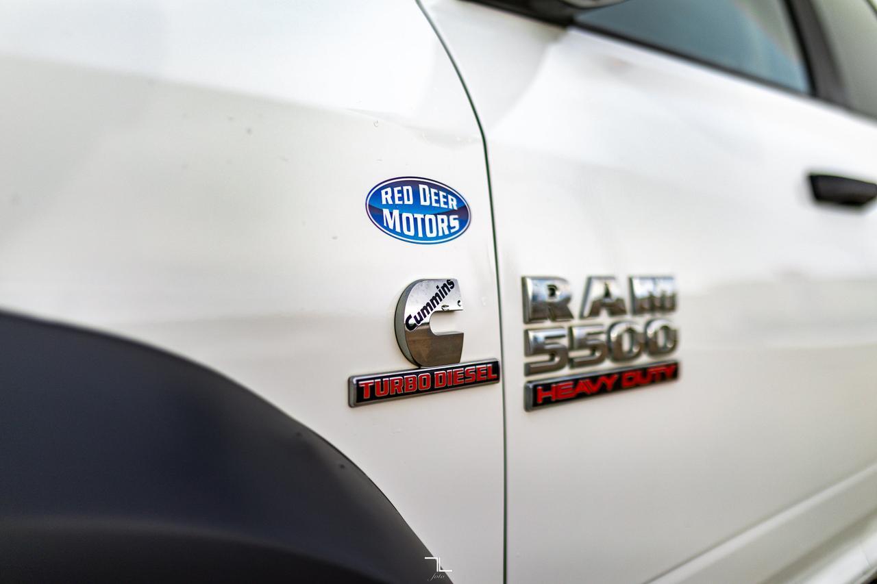 2015 Ram 5500 4x4 Crew Cab SLT Cube Van Diesel AISIN Red Deer AB