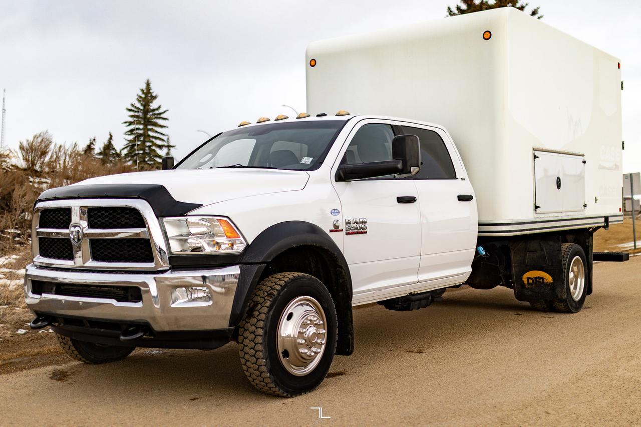 2015 Ram 5500 4x4 Crew Cab SLT Cube Van Diesel AISIN Red Deer AB
